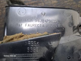 bontott PEUGEOT 207 Bal Szellőző