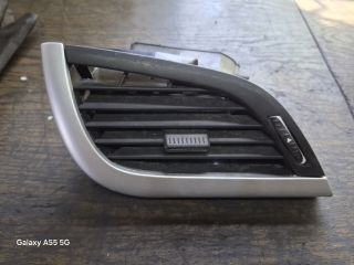 bontott PEUGEOT 207 Bal Szellőző