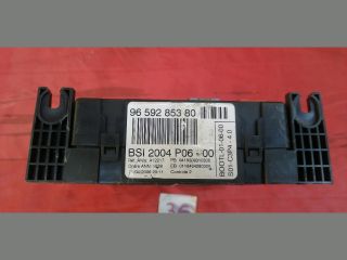 bontott PEUGEOT 207 Biztosítéktábla Utastér