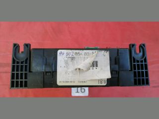 bontott PEUGEOT 207 Biztosítéktábla Utastér