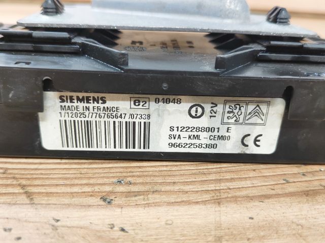 bontott PEUGEOT 207 Bluetooth Elektronika