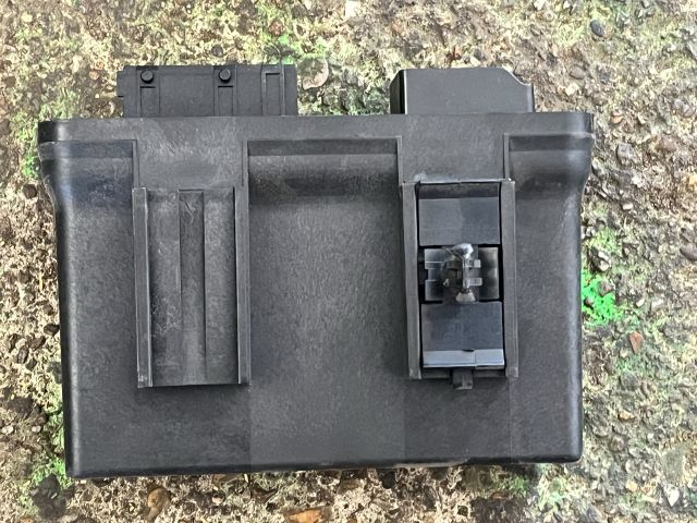 bontott PEUGEOT 207 Cabrio Tetővezérlő