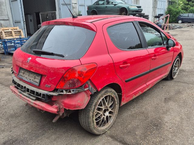 bontott PEUGEOT 207 Csomagtérajtó (Részeivel)
