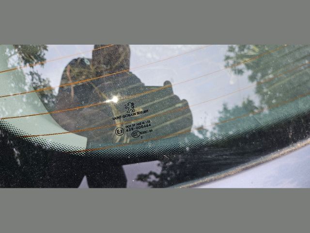 bontott PEUGEOT 207 Csomagtérajtó (Részeivel)