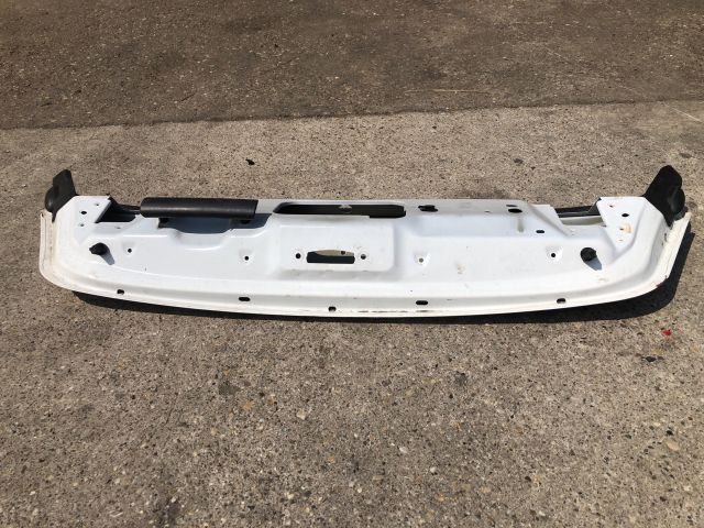 bontott PEUGEOT 207 Csomagtérajtó (Üres lemez)