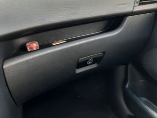 bontott PEUGEOT 207 Csomagtérajtó (Üres lemez)