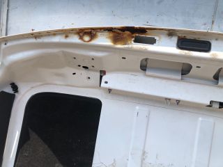 bontott PEUGEOT 207 Csomagtérajtó (Üres lemez)