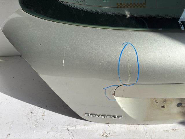 bontott PEUGEOT 207 Csomagtérajtó (Üres lemez)