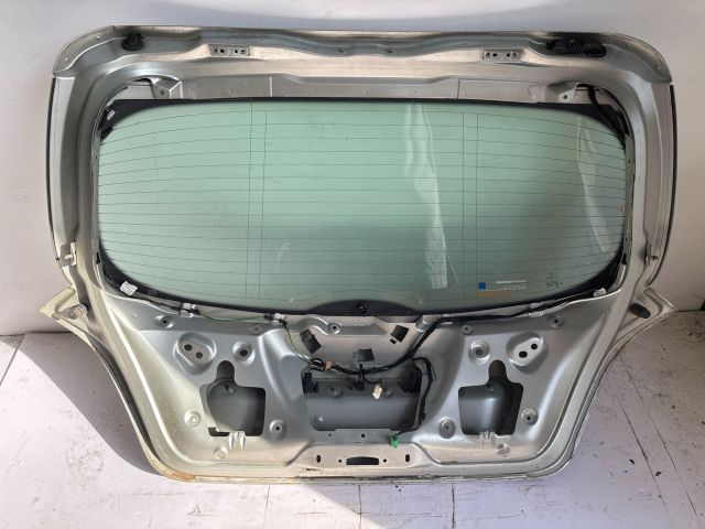 bontott PEUGEOT 207 Csomagtérajtó (Üres lemez)