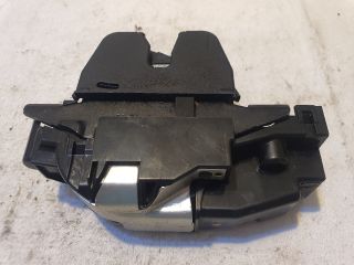 bontott PEUGEOT 207 Csomagtérajtó Zárszerkezet