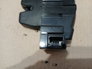 bontott PEUGEOT 207 Csomagtérajtó Zárszerkezet