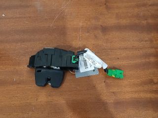 bontott PEUGEOT 207 Csomagtérajtó Zárszerkezet