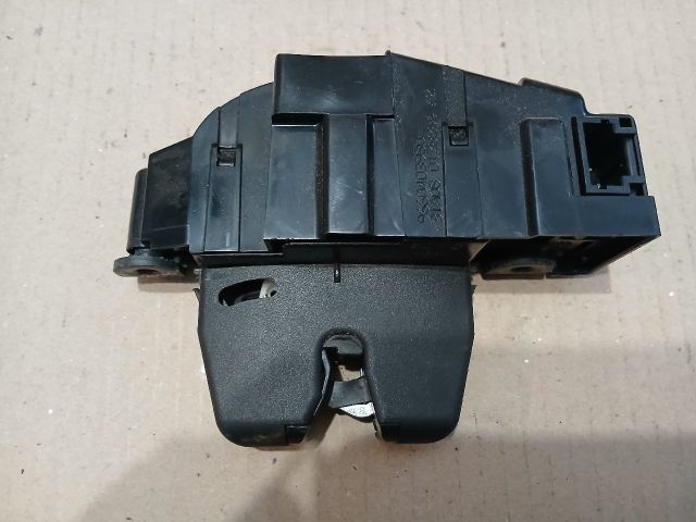 bontott PEUGEOT 207 Csomagtérajtó Zárszerkezet