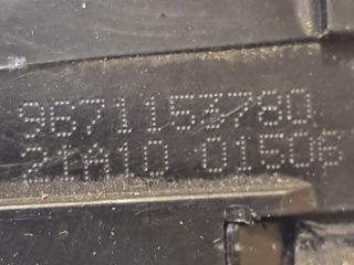 bontott PEUGEOT 207 Csomagtérajtó Zárszerkezet