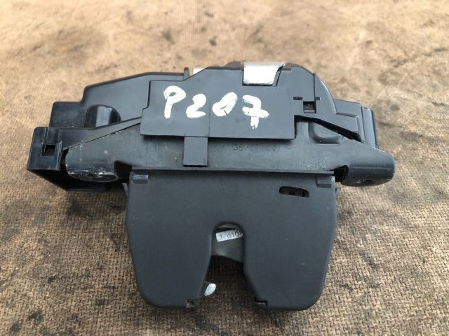 bontott PEUGEOT 207 Csomagtérajtó Zárszerkezet