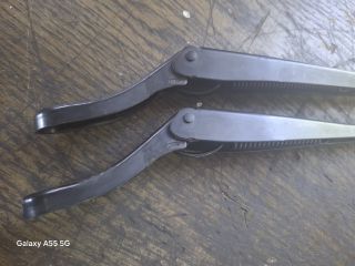 bontott PEUGEOT 207 Első Ablaktörlő Kar