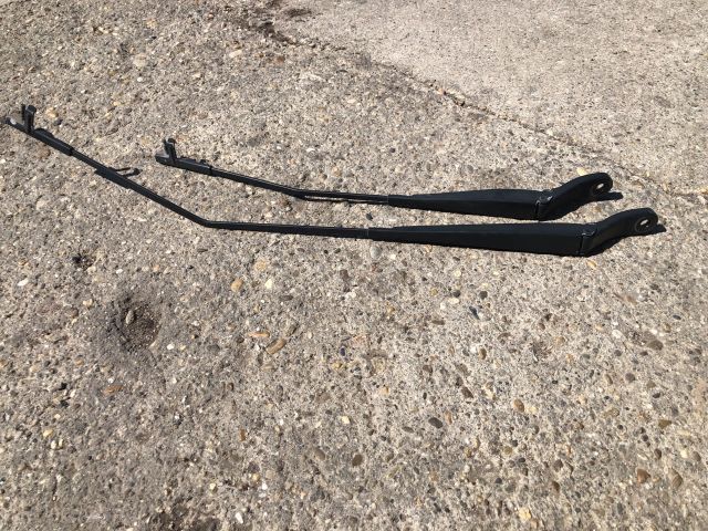 bontott PEUGEOT 207 Első Ablaktörlő Kar