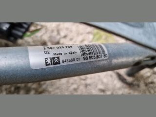 bontott PEUGEOT 207 Első Ablaktörlő Szerkezet Motorral