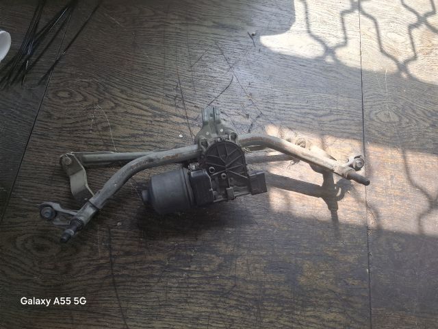 bontott PEUGEOT 207 Első Ablaktörlő Szerkezet Motorral