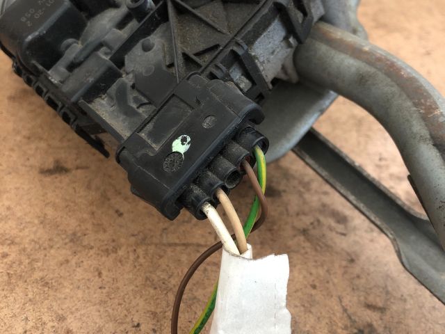 bontott PEUGEOT 207 Első Ablaktörlő Szerkezet Motorral