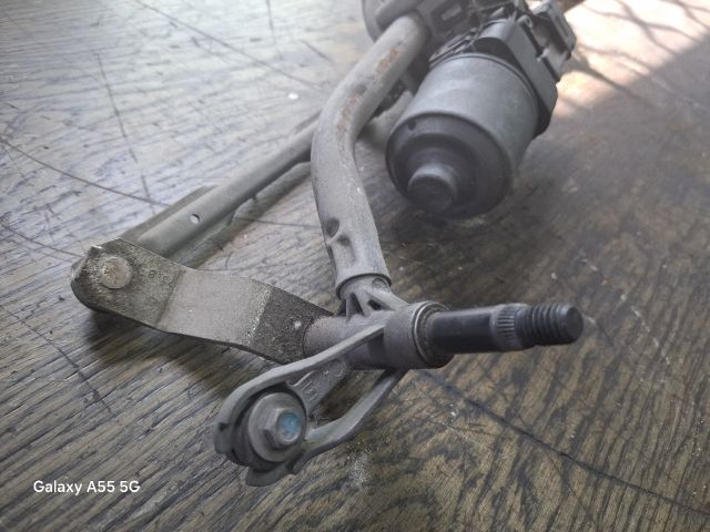 bontott PEUGEOT 207 Első Ablaktörlő Szerkezet Motorral