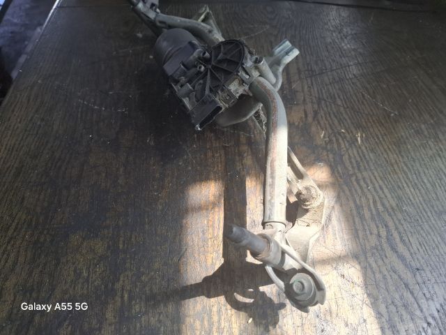 bontott PEUGEOT 207 Első Ablaktörlő Szerkezet Motorral