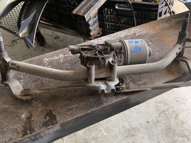 bontott PEUGEOT 207 Első Ablaktörlő Szerkezet Motorral