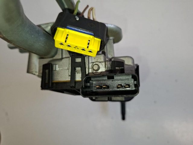 bontott PEUGEOT 207 Első Ablaktörlő Szerkezet Motorral