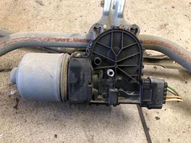 bontott PEUGEOT 207 Első Ablaktörlő Szerkezet Motorral