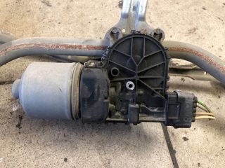 bontott PEUGEOT 207 Első Ablaktörlő Szerkezet Motorral