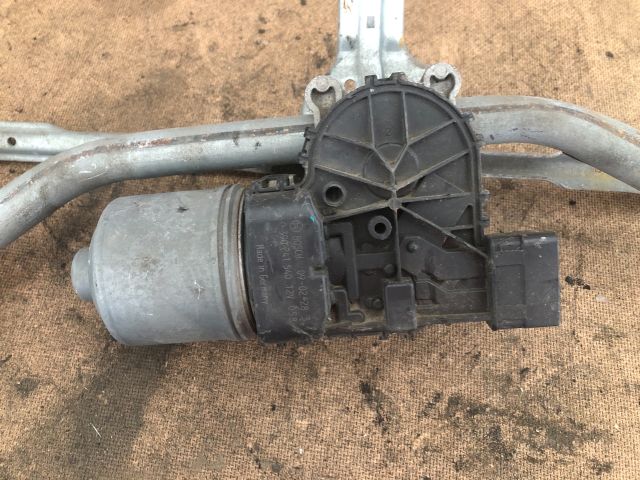 bontott PEUGEOT 207 Első Ablaktörlő Szerkezet Motorral