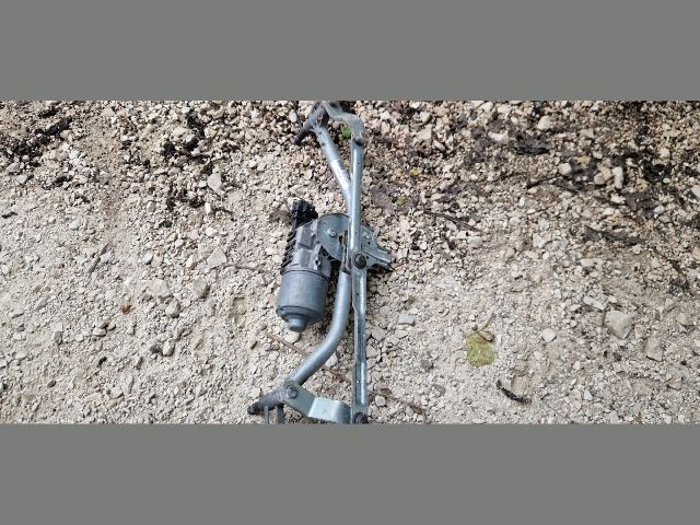 bontott PEUGEOT 207 Első Ablaktörlő Szerkezet Motorral