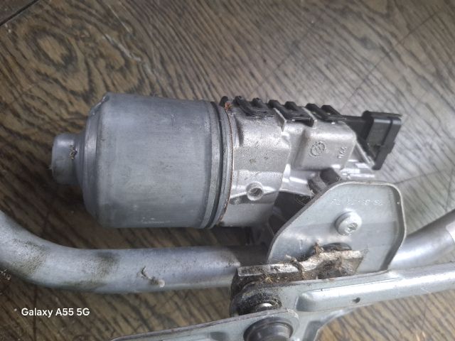 bontott PEUGEOT 207 Első Ablaktörlő Szerkezet Motorral