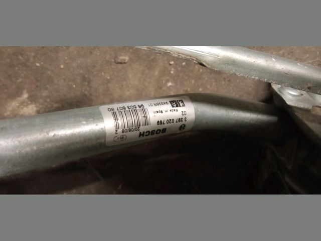 bontott PEUGEOT 207 Első Ablaktörlő Szerkezet Motorral