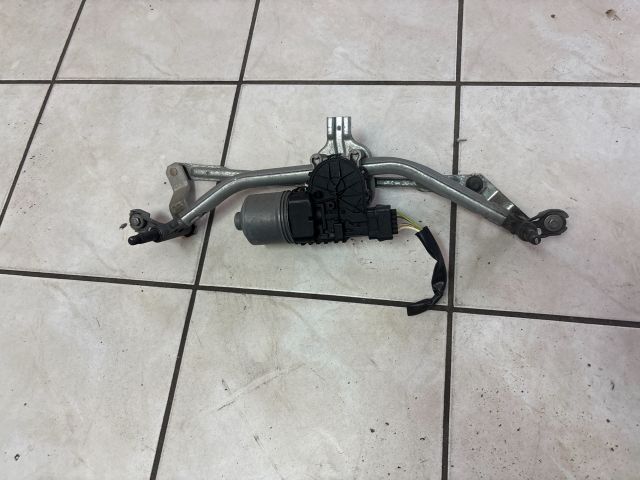 bontott PEUGEOT 207 Első Ablaktörlő Szerkezet Motorral