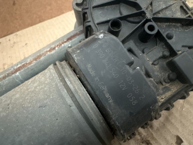 bontott PEUGEOT 207 Első Ablaktörlő Szerkezet Motorral