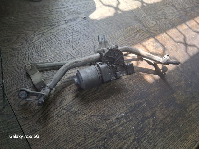 bontott PEUGEOT 207 Első Ablaktörlő Szerkezet Motorral