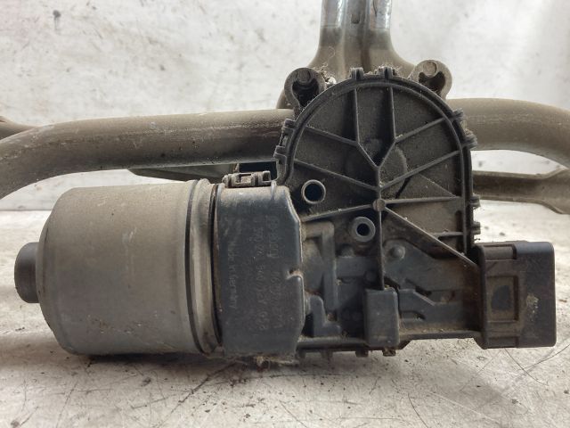 bontott PEUGEOT 207 Első Ablaktörlő Szerkezet Motorral