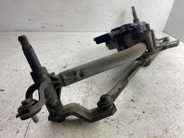 bontott PEUGEOT 207 Első Ablaktörlő Szerkezet Motorral