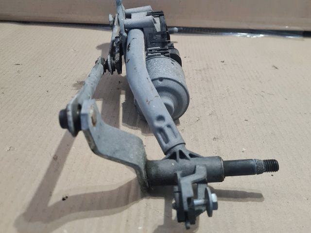 bontott PEUGEOT 207 Első Ablaktörlő Szerkezet Motorral