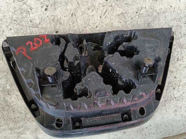 bontott PEUGEOT 207 Első Embléma