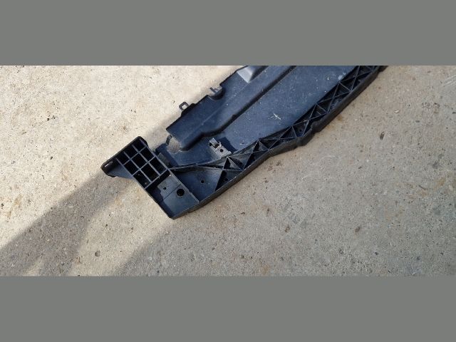 bontott PEUGEOT 207 Első Lökhárító Merevítő (Fém)