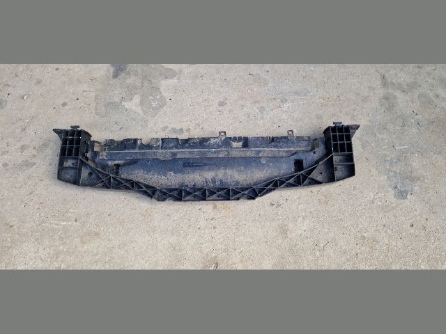 bontott PEUGEOT 207 Első Lökhárító Merevítő (Fém)