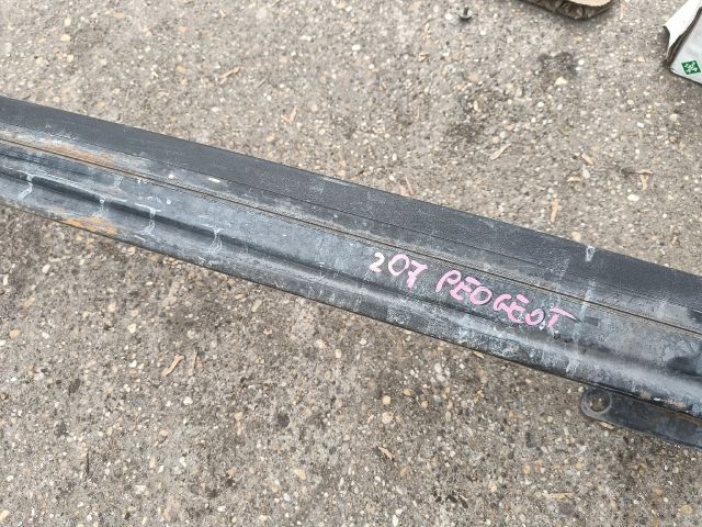 bontott PEUGEOT 207 Első Lökhárító Merevítő (Fém)