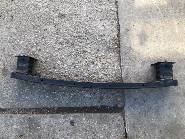 bontott PEUGEOT 207 Első Lökhárító Merevítő (Fém)