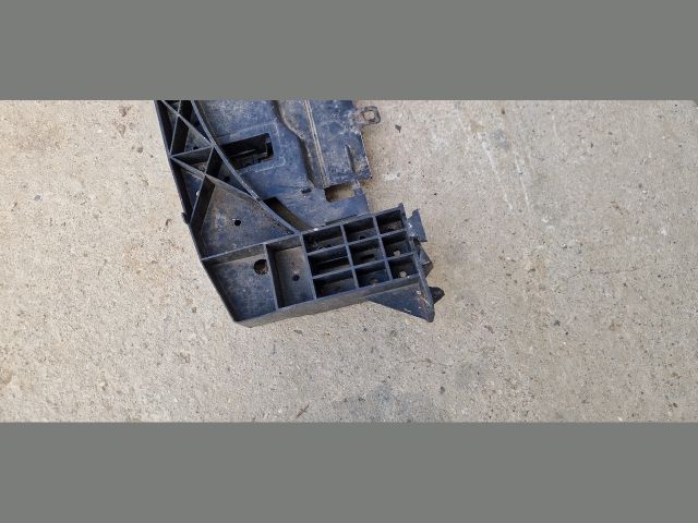 bontott PEUGEOT 207 Első Lökhárító Merevítő (Fém)