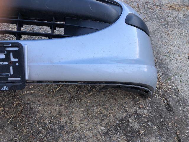 bontott PEUGEOT 207 Első Lökhárító (Részeivel)