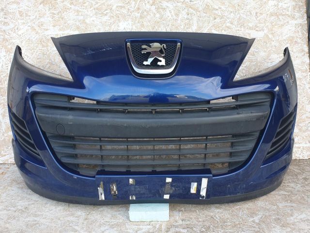 bontott PEUGEOT 207 Első Lökhárító (Részeivel)