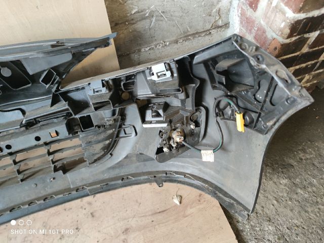 bontott PEUGEOT 207 Első Lökhárító (Részeivel)