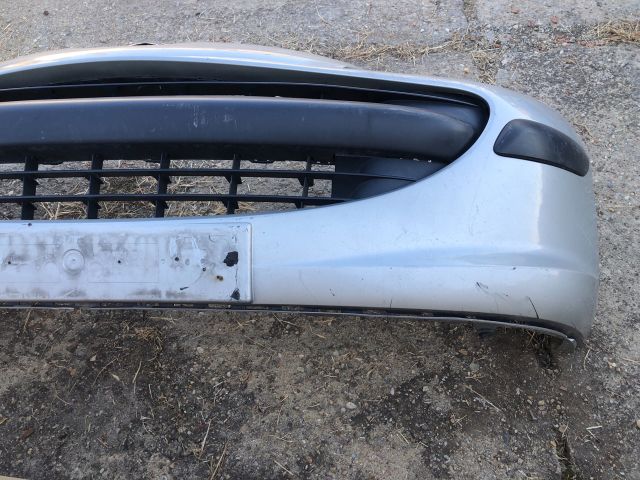 bontott PEUGEOT 207 Első Lökhárító (Részeivel)
